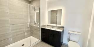 461 W Chicago Ave Gallery 13