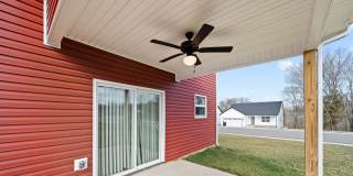 Pet Friendly Three Bedroom! Gallery 27