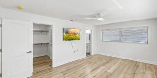 Amazing Indian Rocks Beach Waterfront Rental – Dock, Boat Lift & Garage! 3bed | 2bath Amazing Indian Rocks Beach Waterfront Rental – Dock, Boat Lift & Garage! 3bed | 2bath Gallery 14