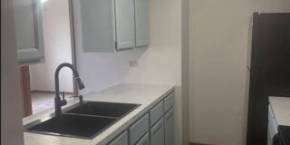 Downtown 2 bedroom Condo! Gallery 6