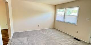 4515 KENWOOD Drive Gallery 6