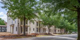 Leasing for August 2026 | $1,600 per Bedroom 5BR / 5.5BA New Construction Townhome just a few blocks from  Bryant-Denny Gallery 3