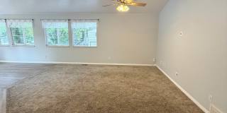 518 North 350 East Gallery 8
