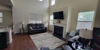 100 Glory Rd Gallery 14