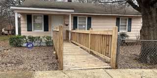 Charming 3BR Home with Covered Front Porch Gallery 1