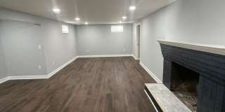 Amazing 6 Bedroom 2 Bathroom home with dual driveways Gallery 27