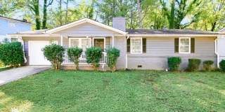 220 Creekwood Lane Gallery 1
