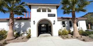 Almost BRAND NEW end unit Townhome in Winchester for Rent Gallery 27