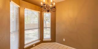 4 bedroom, 2 bathroom home in South Austin! 4 bedroom, 2 bathroom home in South Austin! Gallery 14