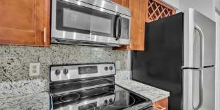 2851 N Oakland Forest Dr Gallery 3