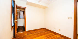 Large 3BR Near Coolidge Corner | 1,300 SF | W/D in Unit | Central A/C | 9/1 Gallery 8