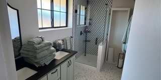 5400 Ridgeline Drive Gallery 22