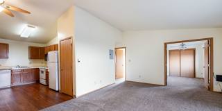 Oakland Pointe Gallery 26