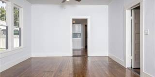 271 S Willow Avenue Gallery 22