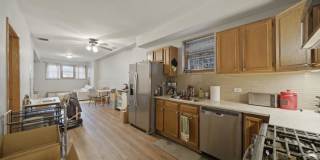 844 North Wood Gallery 1