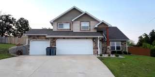 Beautiful home close to Post! Gallery 1
