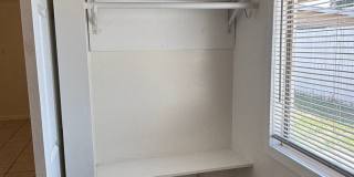 Beautiful 1 Bed Backhouse Available Now! Gallery 8