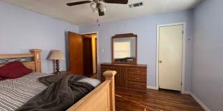 fully furnished 3-bedroom, 2-bathroom Gallery 4