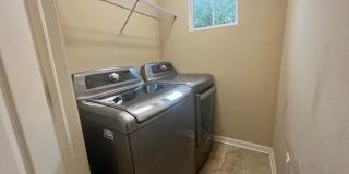 4/3/2 HOME IN EDINA GARDEN OF EDEN Gallery 42