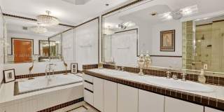 1330 Ocean Dr Gallery 14