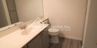 Updated 3bd/2.5ba West Sacramento Home with 2 Car Garage Gallery 23