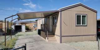 2 Bedroom, 1 Bath Mobile Home in Bullhead City Gallery 1