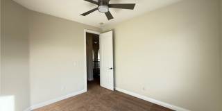 11758 Bradford Commons Drive Gallery 25