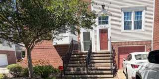 Location, Convenience & Comfort – Steps from Cleveland Clinic! Gallery 1
