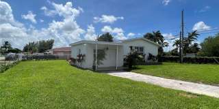 1600 SW 71st Ct Gallery 1