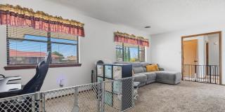 Spacious 3 bedroom 2 bath home with Solar Panels Gallery 21