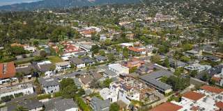 219 Equestrian Avenue Gallery 26