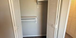 River Walk Apartments Gallery 37