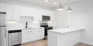 Crossline Gallery 21