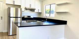 2728 Crestmoore Gallery 1