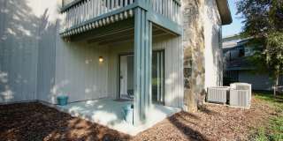 Studio in Grenelefe now available! Gallery 10