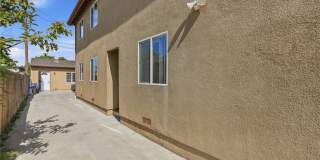 5017 Halldale Avenue Gallery 22