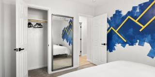 2207 North 28th Place Gallery 33