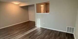 River Walk Apartments Gallery 37