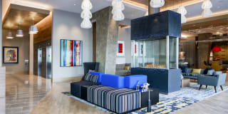 Insignia On M Gallery 8