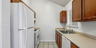 10902 YOGI BERRA Circle Gallery 15