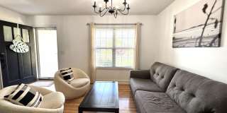 Minutes to the Beach! Conveniently located between Jacksonville & Wilmington Gallery 7