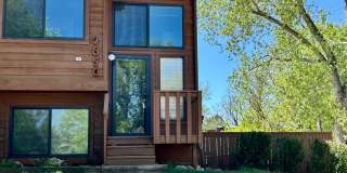 Beautiful & Bright 2-Bedroom + Office Corner Condo in North Boulder Gallery 3