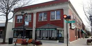 103 E 1 ST Gallery 1