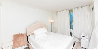 345 N LaSalle Gallery 7