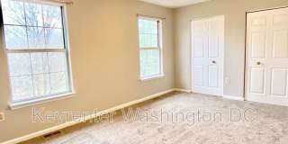 18231 Fox Chase Cir Gallery 22