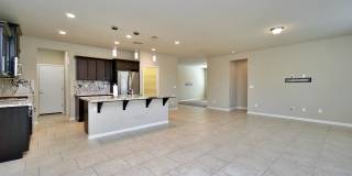 Beautiful 3/2.5 near Clovis East High School Gallery 11