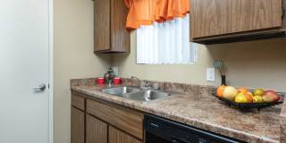 Camelback Cove Apartments Gallery 23