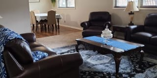 12727 Woodcrest Plaza Gallery 3