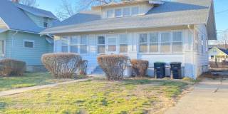 2436 Laurel Avenue Gallery 37