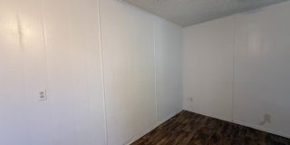 2826 S 39th Street Gallery 6